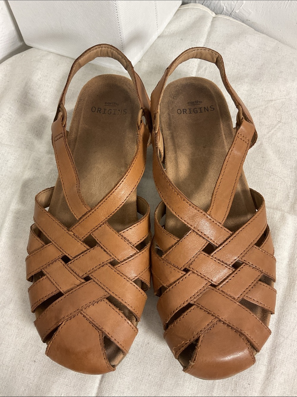 Earth Origins Berri Leather Fisherman Sandals 9.5M Tan Huarache Closed Toe Flat - Picture 3 of 10